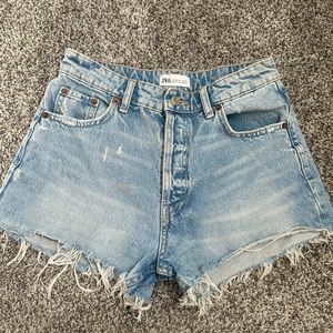 Zara Distressed Denim Short